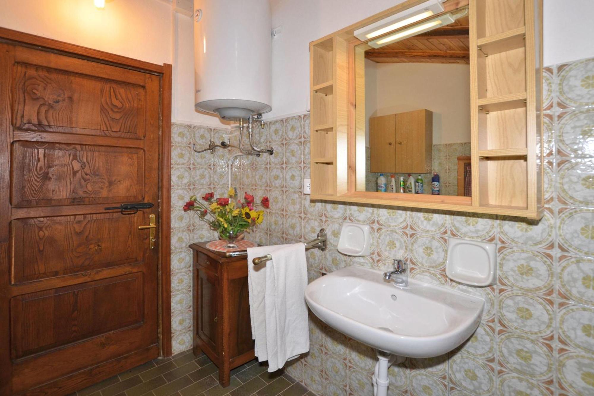 Casa Busso - Happy Rentals Esino Lario Exterior foto