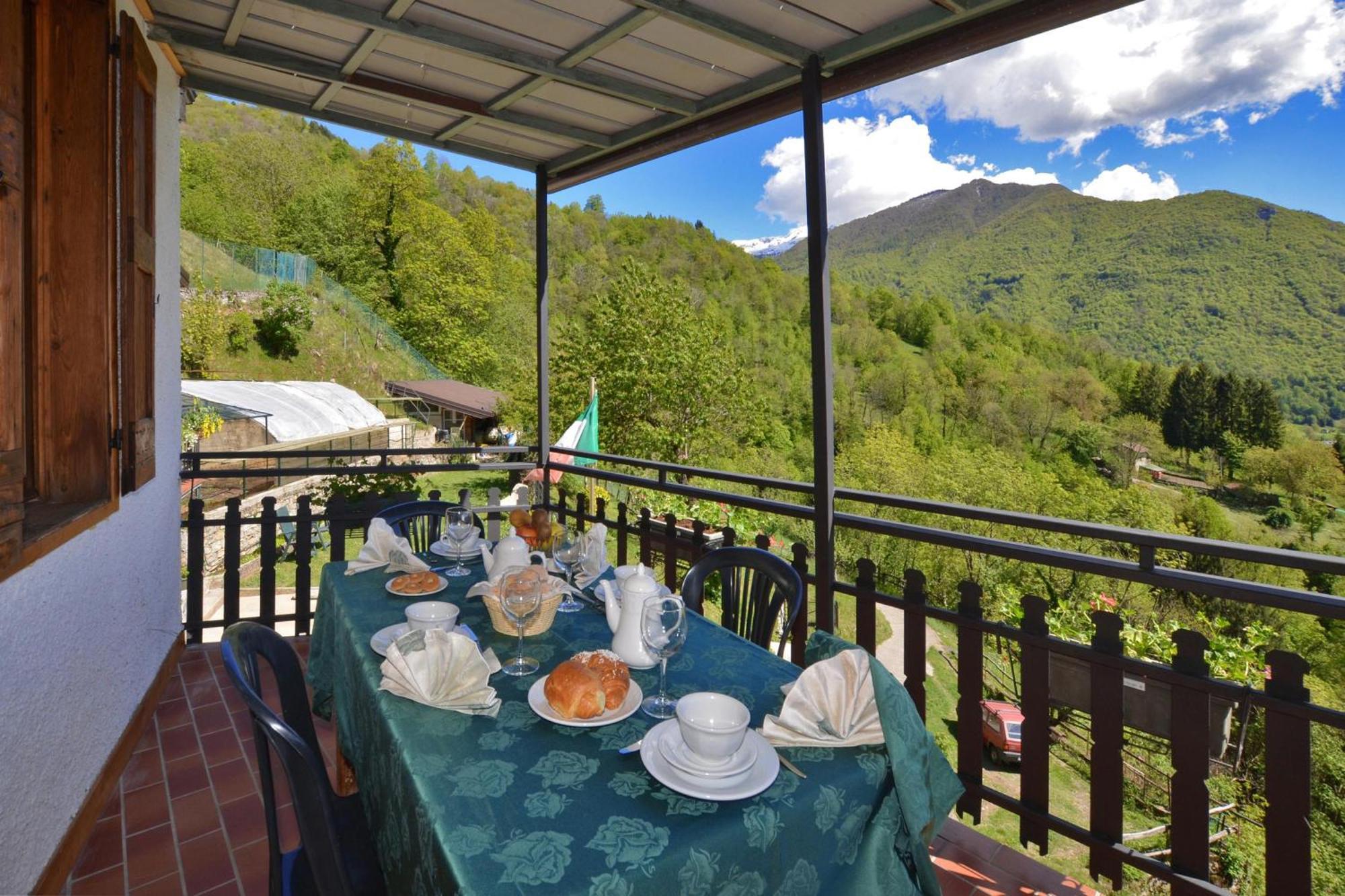 Casa Busso - Happy Rentals Esino Lario Exterior foto