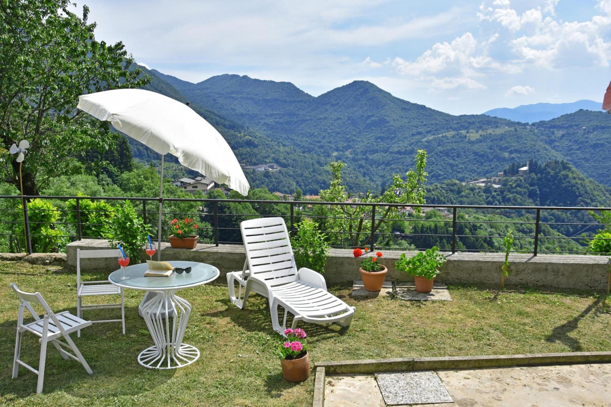 Casa Busso - Happy Rentals Esino Lario Exterior foto