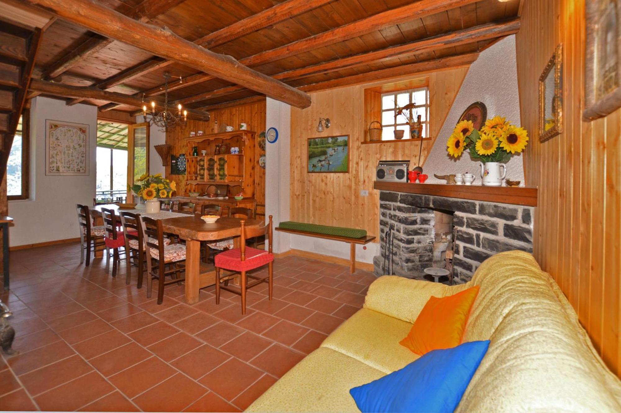Casa Busso - Happy Rentals Esino Lario Exterior foto